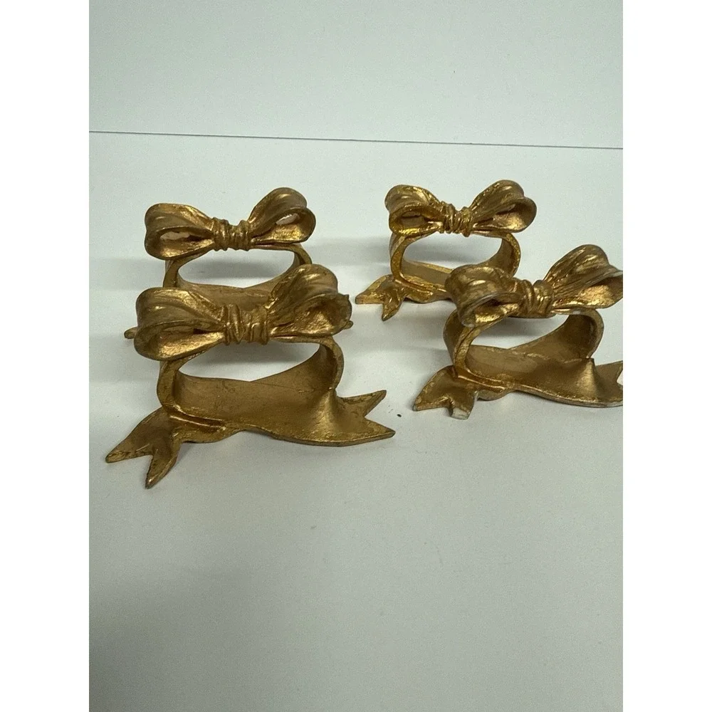 Set If 4 Resin Gilded‎ Gold Bow Napkin Ring Holders 1 Damaged